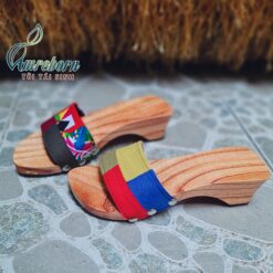 Guốc mộc quai vải ghép Minh Tuệ