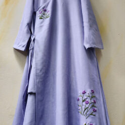 Váy áo dài linen thêu hoa dáng suông Tâm An tím - BST Nhật Hoa